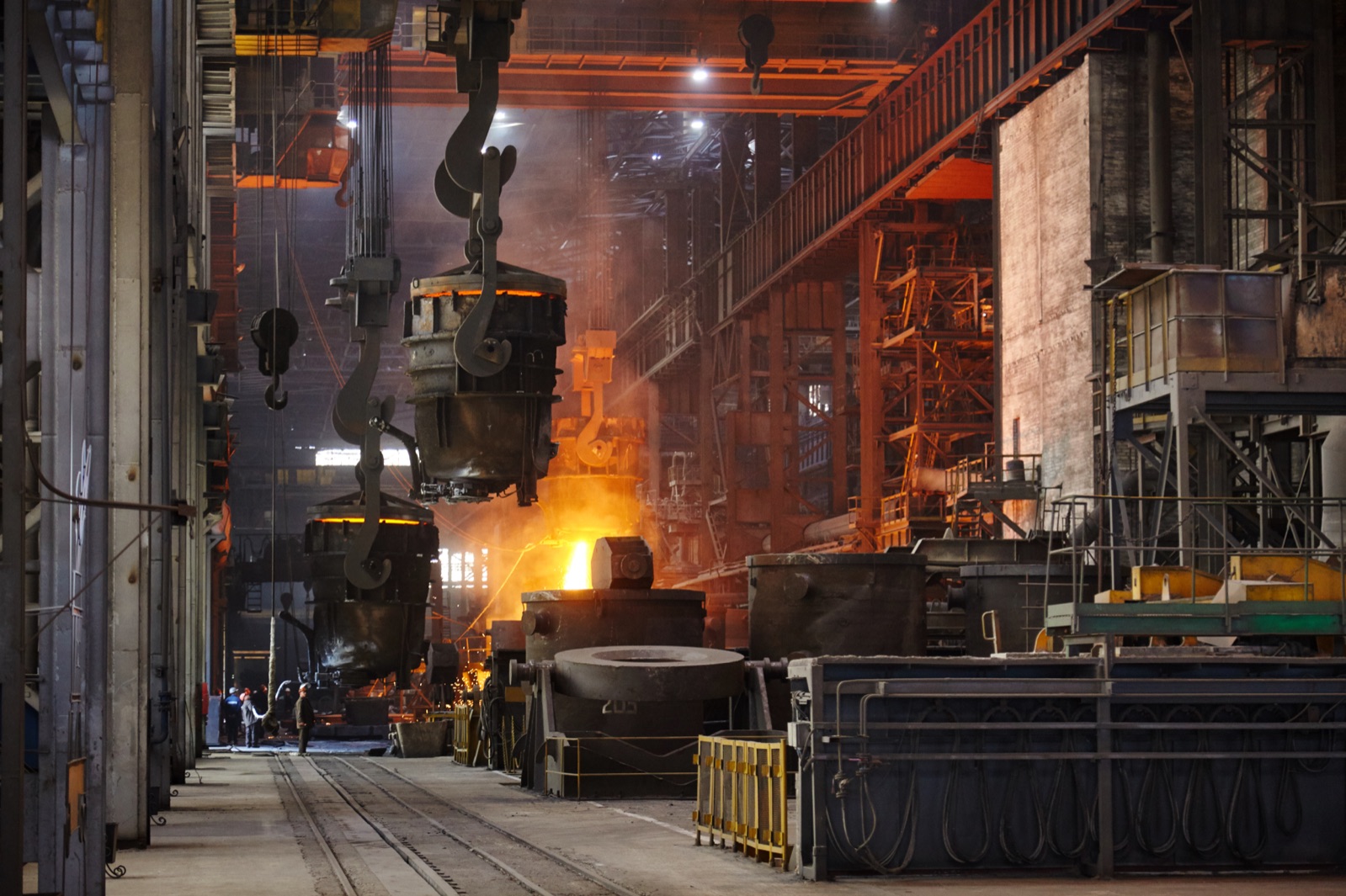 Molten metal ladles in a foundry